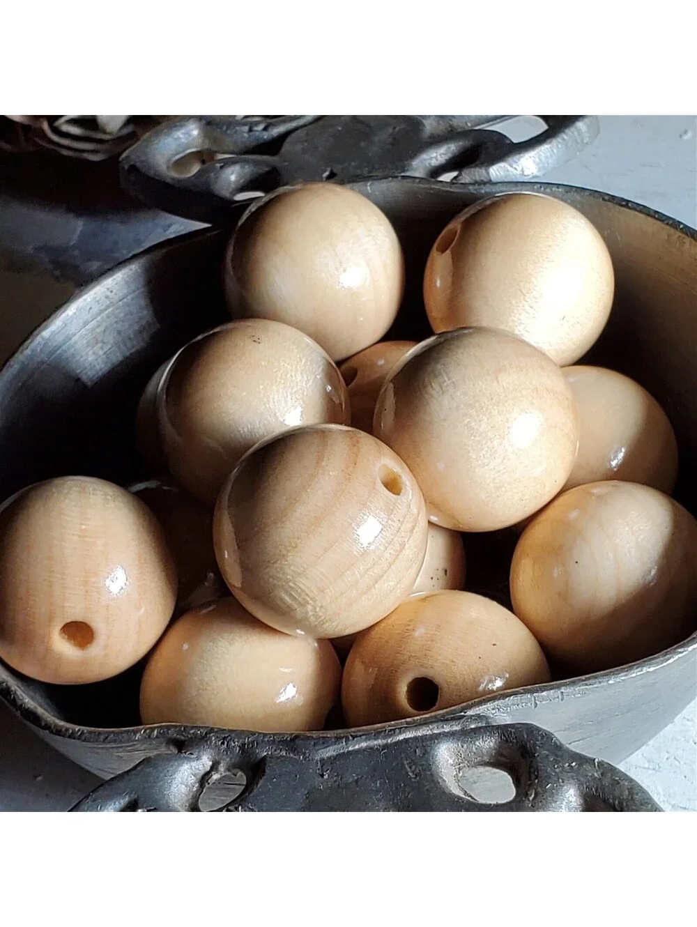 Vintage Japanese Lacquered Natural Color 20mm Round Wood Beads 6pcs